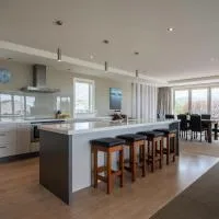Pohara Heights Executive Holiday Home, khách sạn ở Pohara
