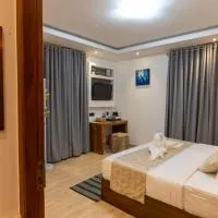 Twin Villa Red - Luxury Villa with Mountain View, hotell i Nuwara Eliya