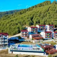 Вилно селище PARADISE VIEW، فندق في سارنيتسا