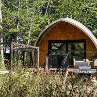 Sunken Escapes Glamping Unit #2, hotell sihtkohas New Minas