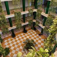 Apartamentos Vértice Bib Rambla, hotel near Seville Airport - SVQ, Seville