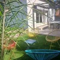 Villa T4 Cosy entre Mer, Montagne & Espagne avec Clim, Jardin, Billard & Barbecue, hotel Thuirben