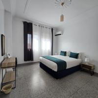 KARAZ Homestay Grand appartement avec rooftop, hotel near Nador International Airport - NDR, Monte ʼArrouit