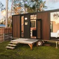 Gemmas Animal Farm by Tiny Away, hotel u gradu Tamborine