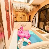 Scala Villas With Private Pool Yogyakarta、Ngaglikのホテル