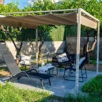 Il Paradiso Verde، فندق في باغاني