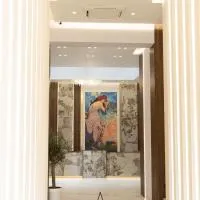 Pava De Luxe, hotell i Berehove