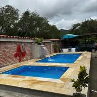 Finca vacacional la manuelita، فندق في جيراردو