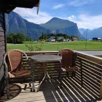 Mountain view cabin, hotel in Torvik