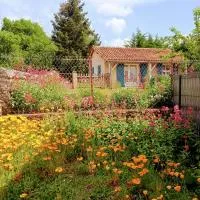 Viesnīca Maisonnette "Les Volets Bleus" 