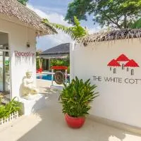 Viesnīca The White Cottage pilsētā Bophuta