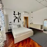 ReBeeApartments - apt 1, מלון בלודי
