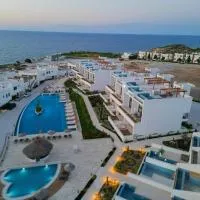 Mykonos Holiday Homes, отель в Кирении