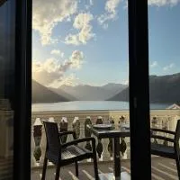 Fantastic sea view in Kotor, hotel en Dobrota