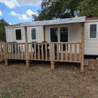 Mobil home Phoenix 6 places, hotel u gradu La Boissière-de-Montaigu