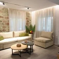 The Cozy Flat 88m2, viešbutis mieste Mitilėnė