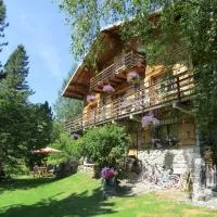 The Guest House – hotel w mieście Vallorcine