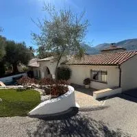 Escapade entre Mer et Montagnes, hotel din Saint-Martin-du-Var