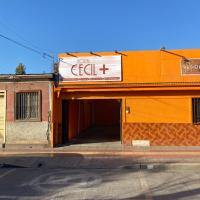 Hostal CECIL +: Vallenar, Valera Havaalanı yakınında bir otel