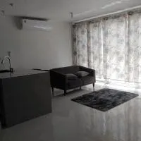 Alojamiento independiente, ideal para tu tramite de visa, hotel u gradu Nuevo Laredo
