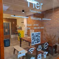 Female Hostel Donmueang、Don Muang Airportにあるドンムアン空港の周辺ホテル