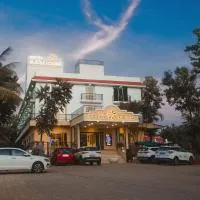 HOTEL KB's Grand, hotel en Shirdi