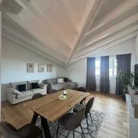 Apartment with Jacuzzi near Como Milano FREE PARKING, hotel en Mozzate