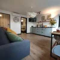Pirat Turawa, hotel i Turawa