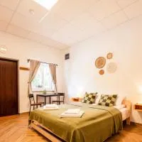 Airport Lux Balice, отель в городе Шиглице