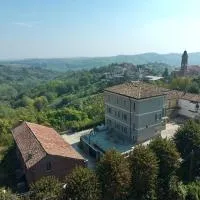 Oltre Natura, hotelli kohteessa Canneto Pavese