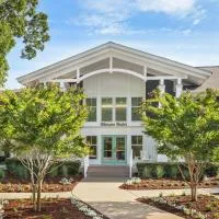 키티 호크에 위치한 호텔 Hilton Vacation Club Beachwoods Kitty Hawk