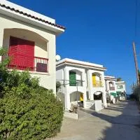 Barefoot Beach House, hotel i Larnaca
