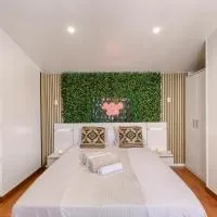 Suite Chalet Cosy Close to CDG and Disneyland Paris, hotel di Vaujours