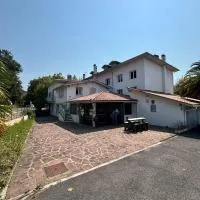 Hôtel du Pont, hotel em Ascain