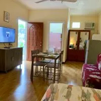 Treetops Studios Valencia, Dumaguete, hotel sa Valencia