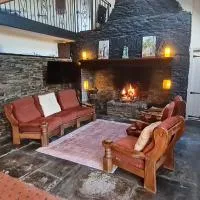 Secret hideaway in Clare, hotel di The Hand Cross Roads