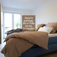 Ferienhaus Höckelheim - FeWo Blaue Lagune - neu, modern & geräumig - 100 qm - 3 Schlafzimmer - bis 6 Gäste, Babies reisen gratis - Garten, Grill & Terrasse - Fußbodenheizung - Smart-TV - Küche mit Backofen, Spülmaschine & Toaster - nahe Göttingen, hotel em Northeim