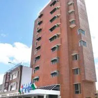Hotel Yaguaron, hotel i San Nicolás de los Arroyos
