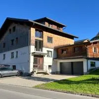 Haus Kanisfluh, hotel u gradu Au im Bregenzerwald