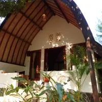 Rising Sun Bungalows, Hotel in Gili Meno