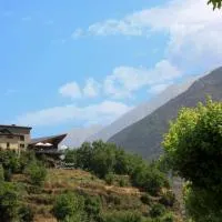 La Llardana, hotel em Benasque