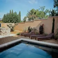 Le mas de Roussillon chambre d'hôtes: Roussillon şehrinde bir otel