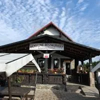 Pensiunea Luceafărul, Pasul Mestecăniș、Valea Putneiのホテル
