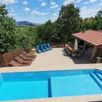 LipaHill Luxe, хотел в Ripanj