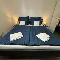 3 Bedroom Apartment, Playground, bounce mat jump ring – hotel w mieście Poruba