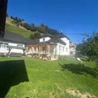 Casa cu Bujori, hotell sihtkohas Moieciu de Sus