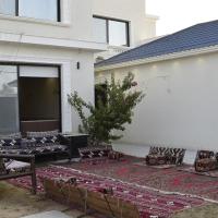 شاليهات فلاور - flower villas, hotel near Bisha Airport - BHH, Abū Shawk