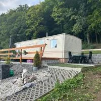 Relaxmobilhouse, viešbutis mieste Litvinovas