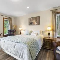 Ackerview Guesthouse Bed and Breakfast, hotel a Salmon Arm