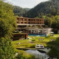 Taubers Bio Vitalhotel, hotel v destinaci Chienes